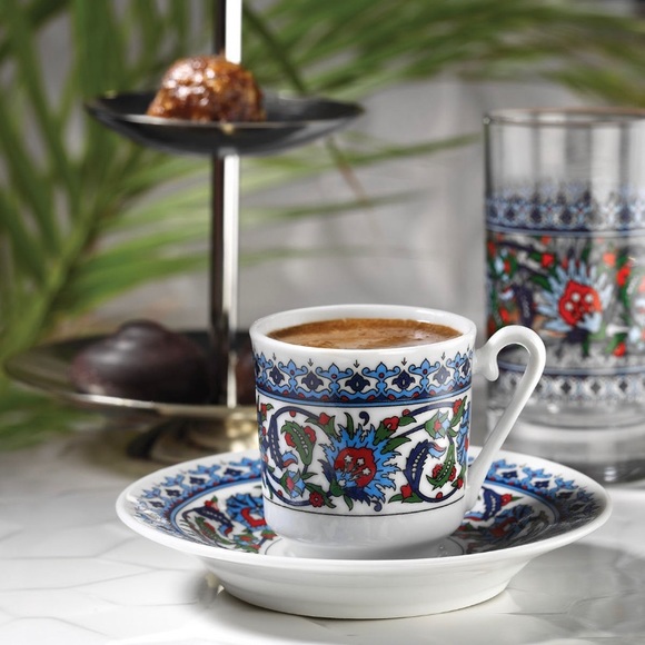 NWOT 5 Kutahya Porcelain Topkapi Coffee Cups - Picture 4 of 8